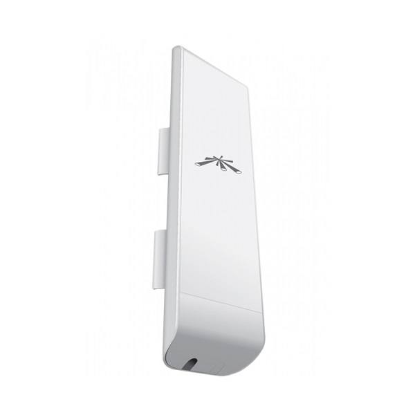Ubiquiti Kültéri wifi - NSM5 (NanoStation M5, airMAX, 5GHz, 14,6–16,1dBi, 2x 10/100 LAN, 24V passzív PoE)