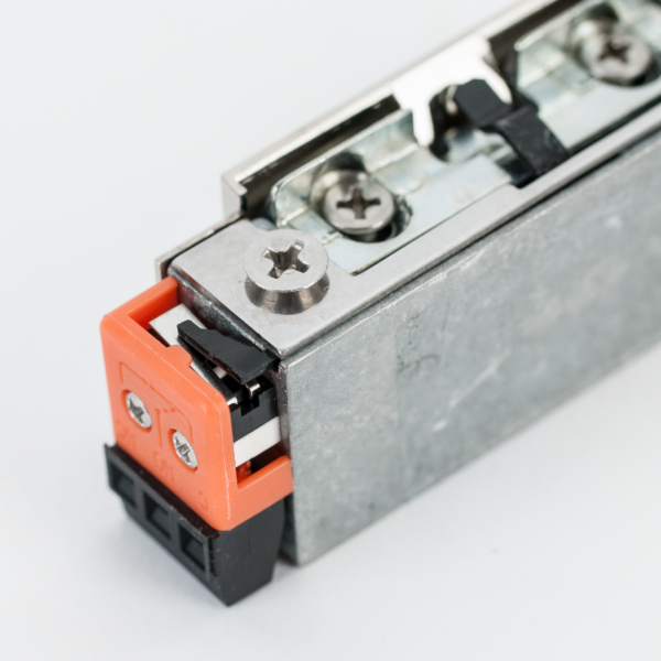 dorcas-99nf305-512-top_6-1.png Alacsony, pajzs nélküli elektromos zárfogadó - feszültségre zár - nyelvkivezetővel - 12V DC