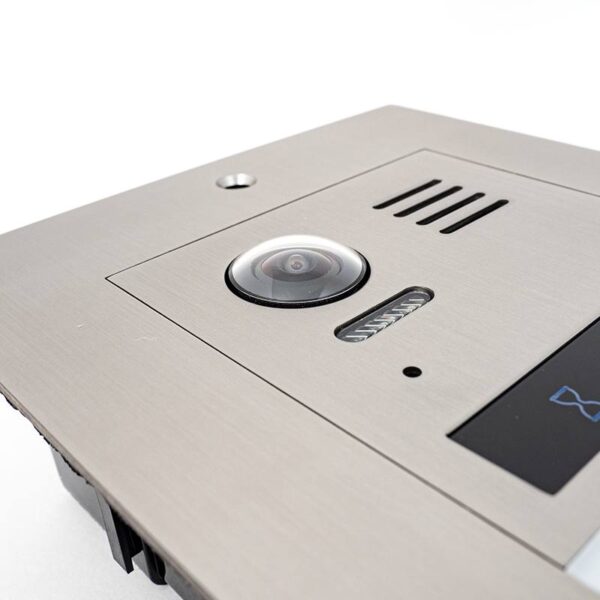 dt821f-dk_1_800x800.jpg Társasházi kültéri egység megvilágított tasztatúrával, és beépített RFID olvasóval IP55