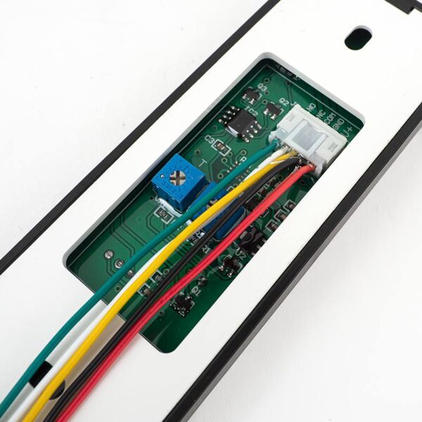 k40b-w_2_800x800.jpg Közelítés érzékeny kapcsoló(IP68), zöld LED, NO/NC kimenet