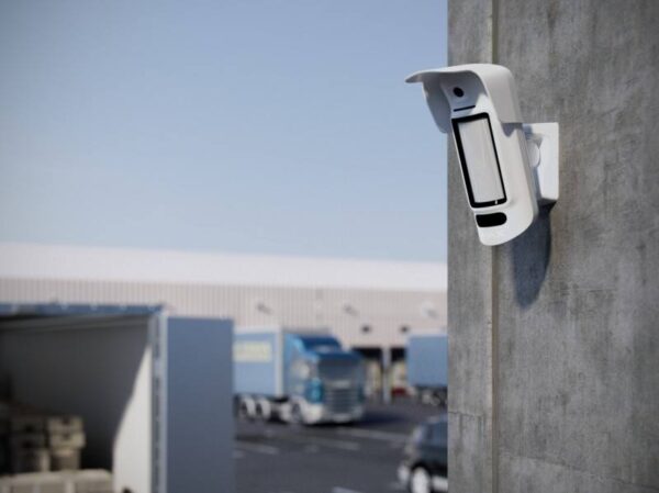 Ajax MOTIONCAM-OUTDOOR-HM-PHOD-W – MotionCam Outdoor kültéri PIR magas telepítésű mozgásérzékelő PhOD beépített kamerával