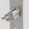 pbk-16-nonc-rdgn-a_3_1.jpg Kimagasló felületű Ø16 mm-es nyomógomb(IP65) 28 mm széles pajzzsal-NO/NC - piros-zöld LED