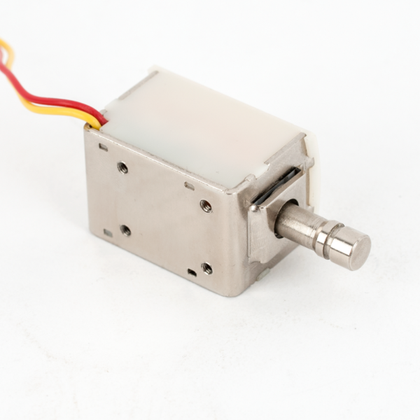 ye-302b_2.png Elektromos szekrényzár - 12V DC - feszültségre nyit, csapos