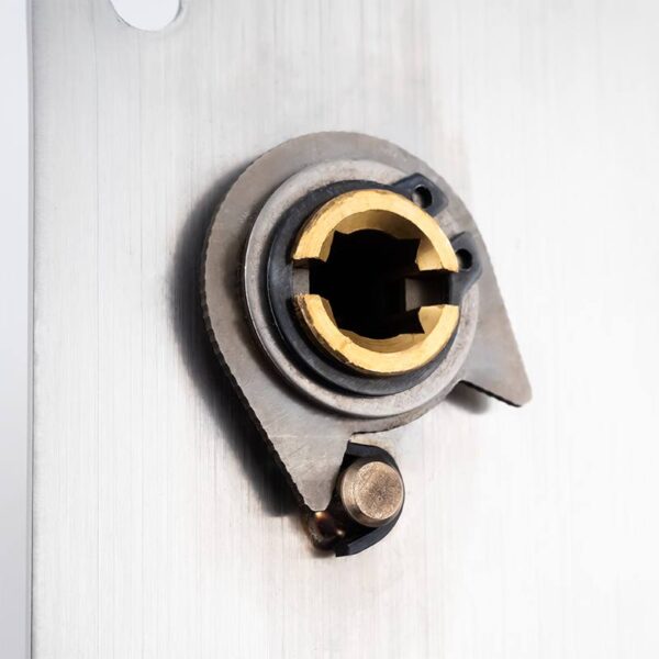 yh-lh17-85_csavar.jpg OUTLET: Kilincses pajzs pár 72mm