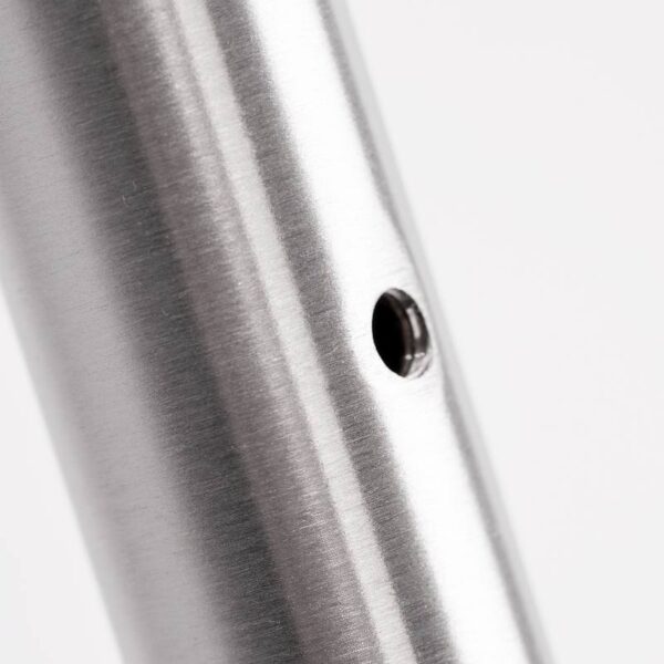yht-500-25_2_1.jpg YHT-500/25 - INOX fogantyú rúd 500mm hosszú 25mm csőátmérővel M6-os furatú lábakhoz