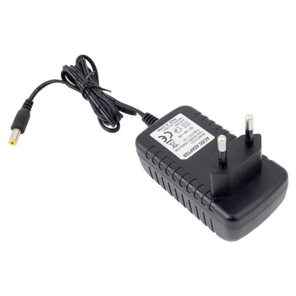 yli-12-2_fullisoleft.jpg Kapcsolóüzemű tápegység "adapter" 12V 2A